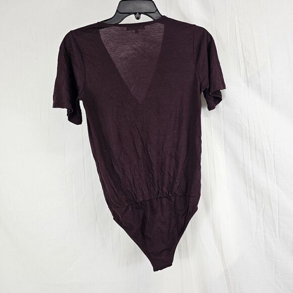 MADEWELL WOMEN'S BURGUNDY SHORT SLEEVE V-NECK FAUX WRAP DRAPEY BODYSUIT Sz XS - Picture 7 of 7